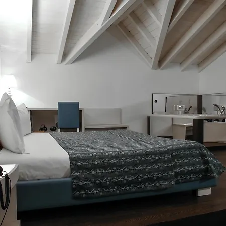 Hotell Blu9 Novedrate